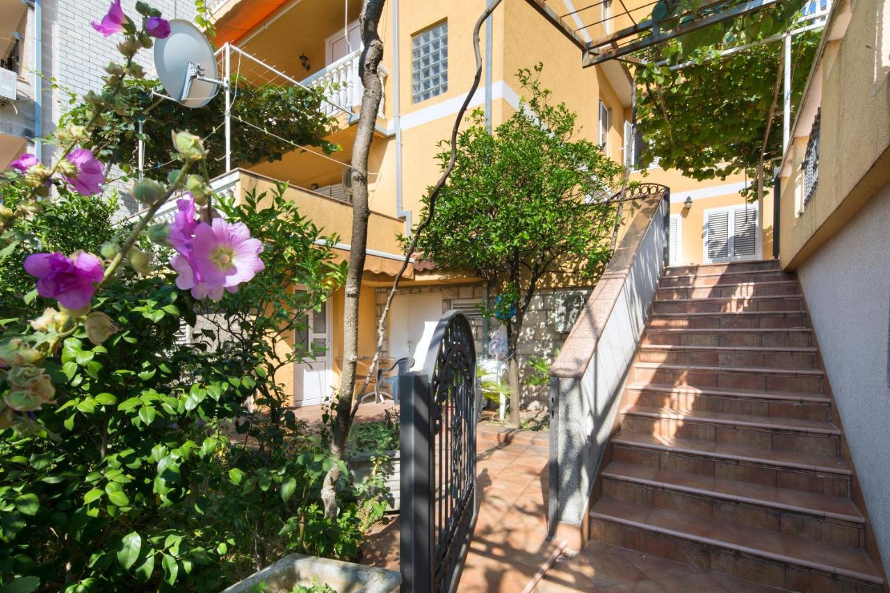 Apartments Antic Budva Kültér fotó